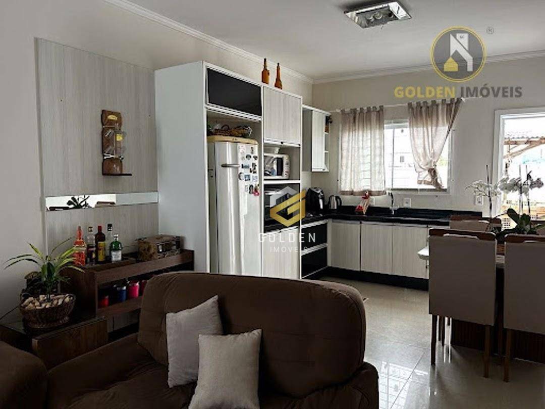 Casa à venda com 3 quartos, 80m² - Foto 5