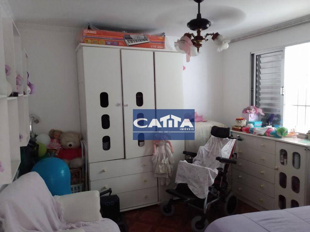 Sobrado à venda com 3 quartos, 200m² - Foto 9