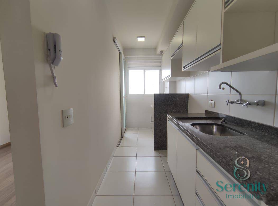 Apartamento para alugar com 3 quartos, 74m² - Foto 6