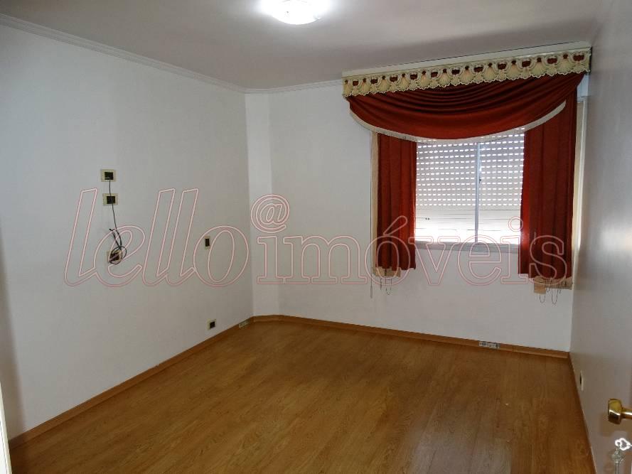 Apartamento para alugar com 3 quartos, 120m² - Foto 4