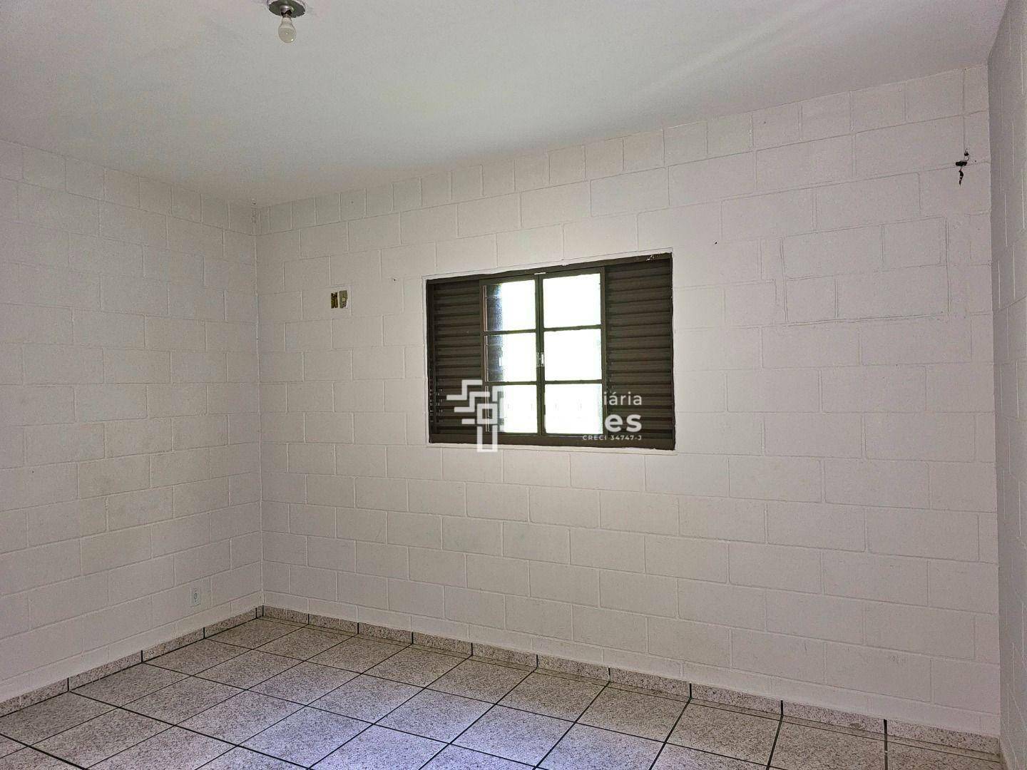 Casa para alugar com 1 quarto, 39m² - Foto 14