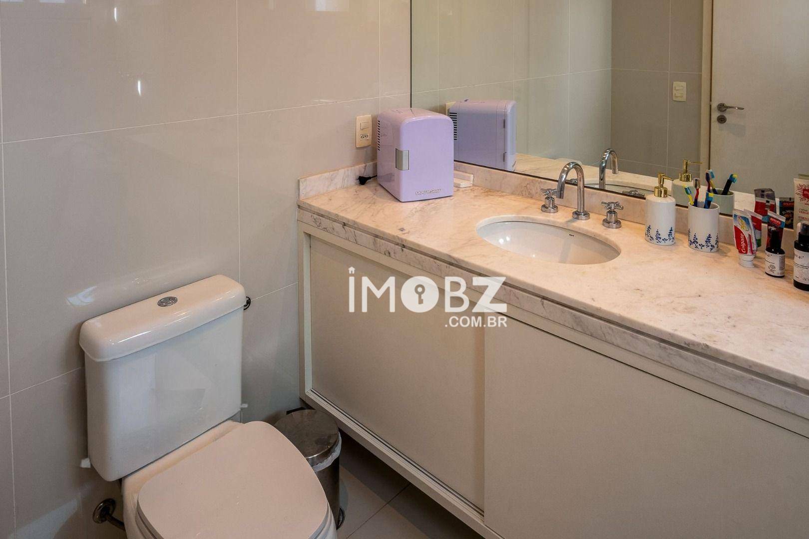 Apartamento à venda com 3 quartos, 158m² - Foto 21