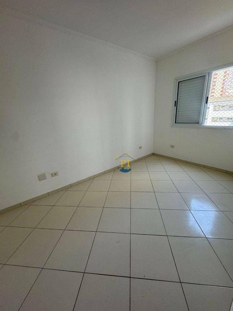 Apartamento à venda com 2 quartos, 70m² - Foto 12