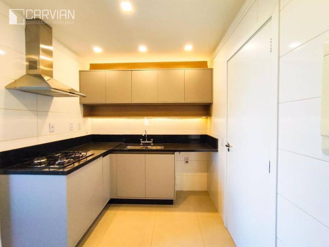 Apartamento à venda com 2 quartos, 131m² - Foto 13