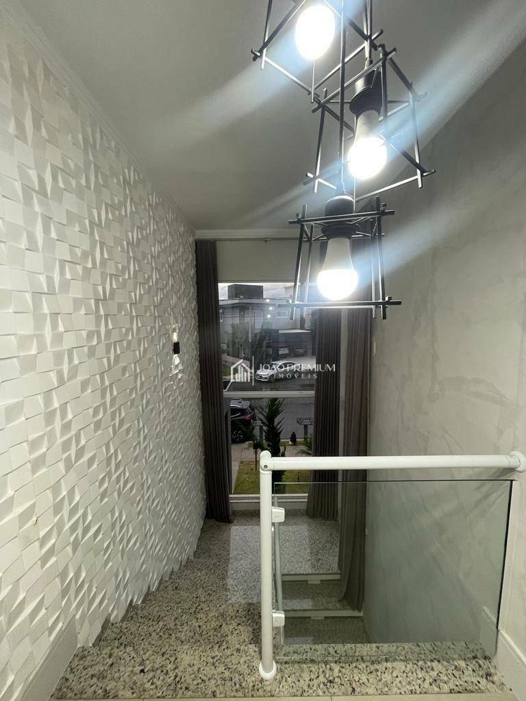 Sobrado à venda com 4 quartos, 285m² - Foto 6