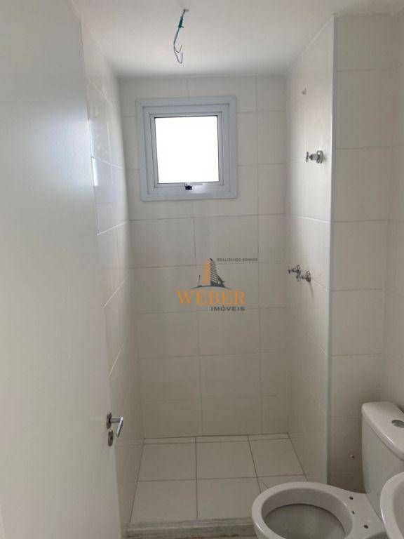 Apartamento à venda com 2 quartos, 42m² - Foto 11