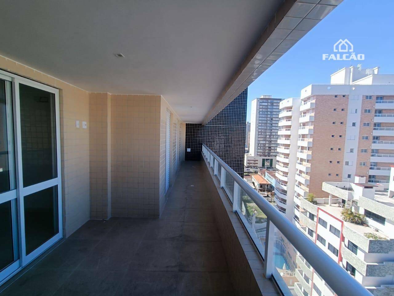 Apartamento à venda com 3 quartos, 118m² - Foto 1