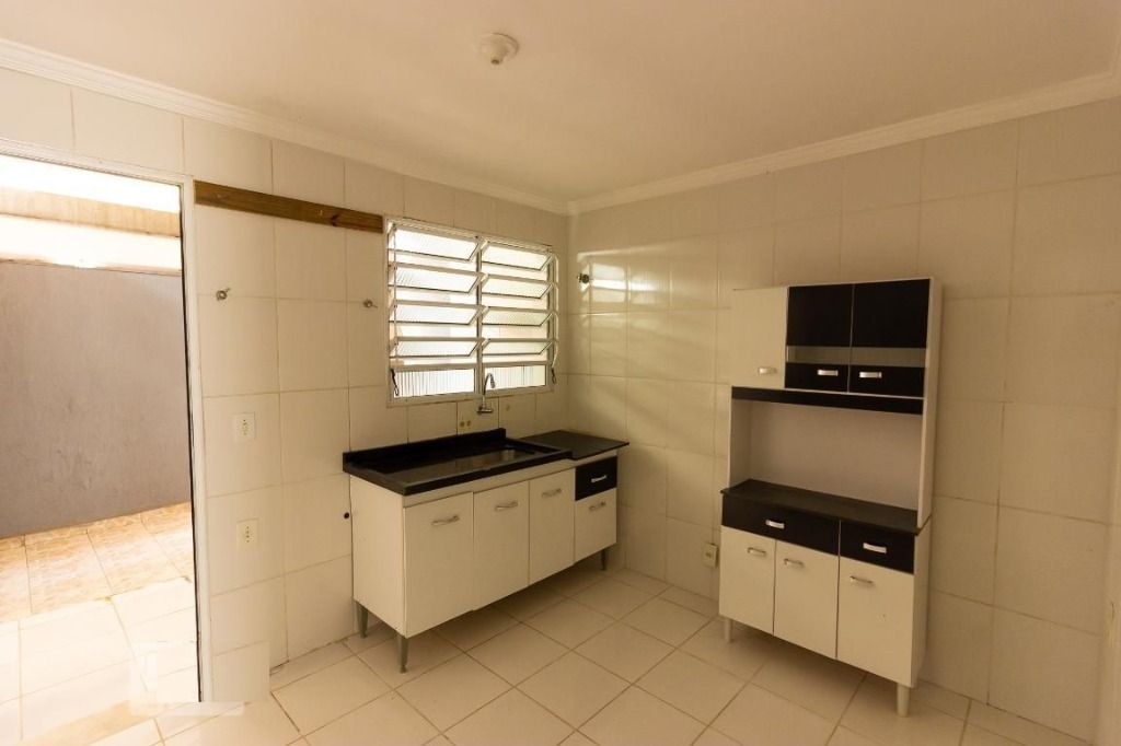 Casa de Condomínio à venda com 2 quartos, 70m² - Foto 6