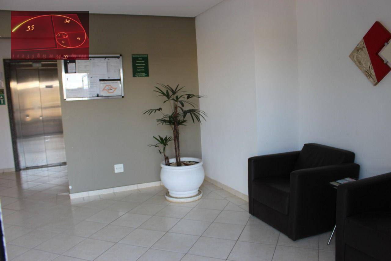 Apartamento à venda com 3 quartos, 75m² - Foto 15