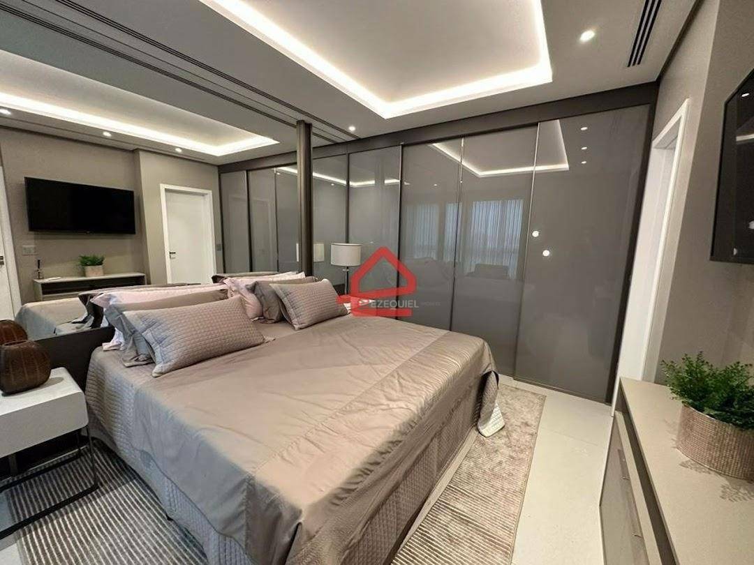 Apartamento à venda com 3 quartos, 370m² - Foto 23