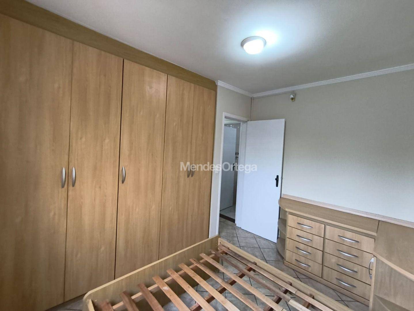 Apartamento à venda e aluguel com 2 quartos, 62m² - Foto 9