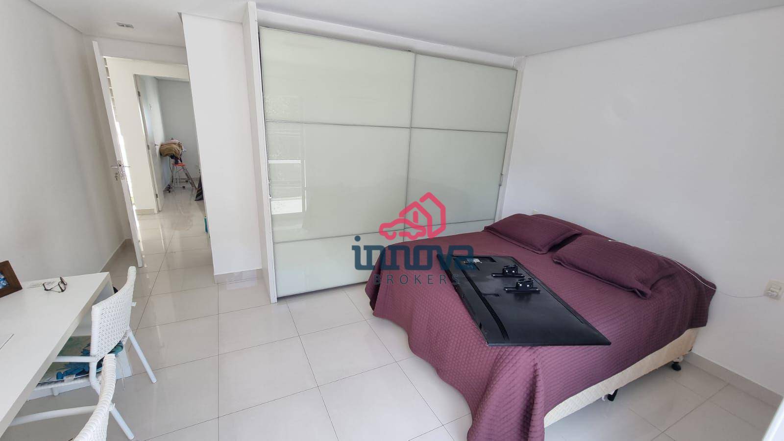 Sobrado à venda com 3 quartos, 300m² - Foto 18