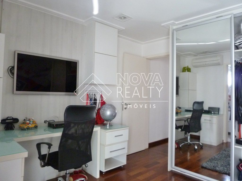 Apartamento para alugar com 4 quartos, 380m² - Foto 21