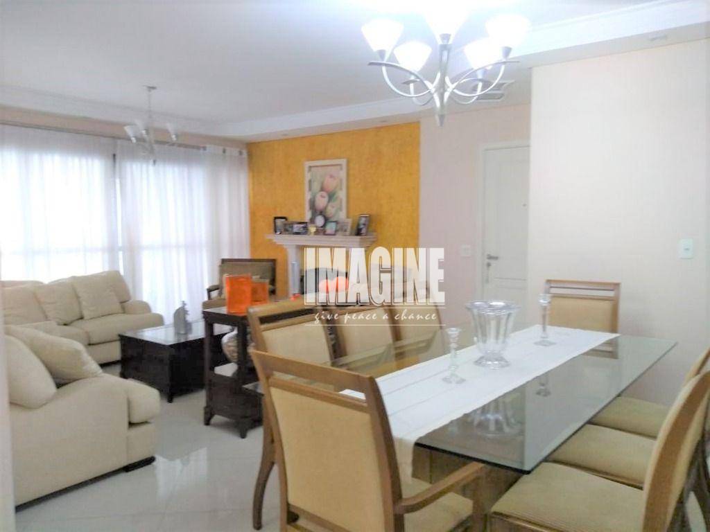 Apartamento à venda com 3 quartos, 151m² - Foto 5