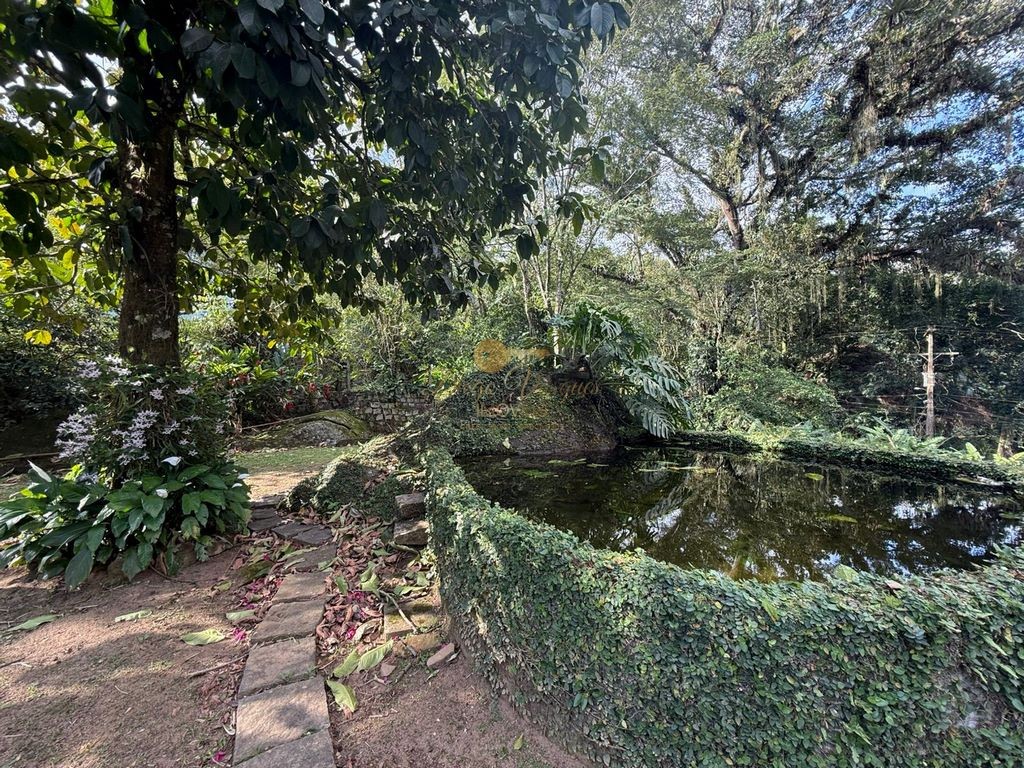 Casa à venda com 4 quartos, 3597m² - Foto 34