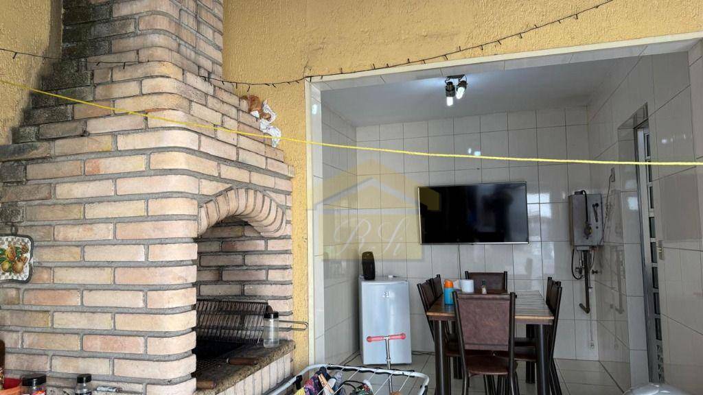 Sobrado à venda e aluguel com 3 quartos, 178m² - Foto 6