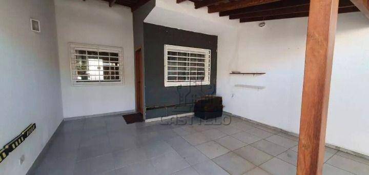 Casa, 3 quartos, 78 m² - Foto 2