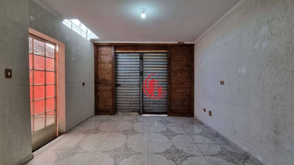 Casa para alugar com 2 quartos, 158m² - Foto 28