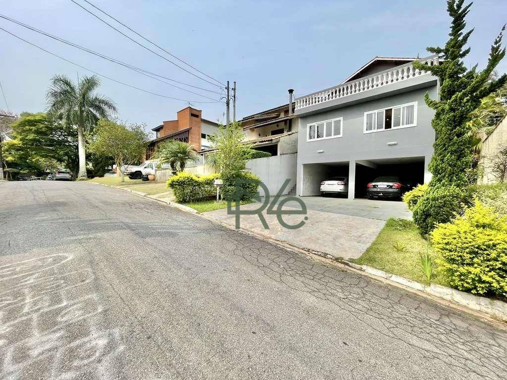 Casa de Condomínio à venda com 4 quartos, 350m² - Foto 3