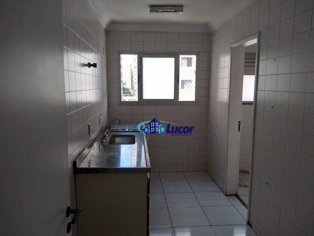 Apartamento à venda com 2 quartos, 60m² - Foto 11