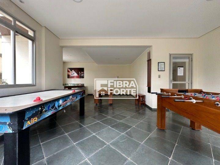 Apartamento para alugar com 3 quartos, 85m² - Foto 25