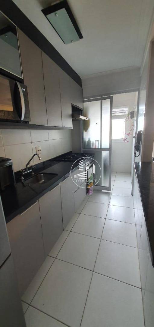 Apartamento à venda com 2 quartos, 57m² - Foto 22