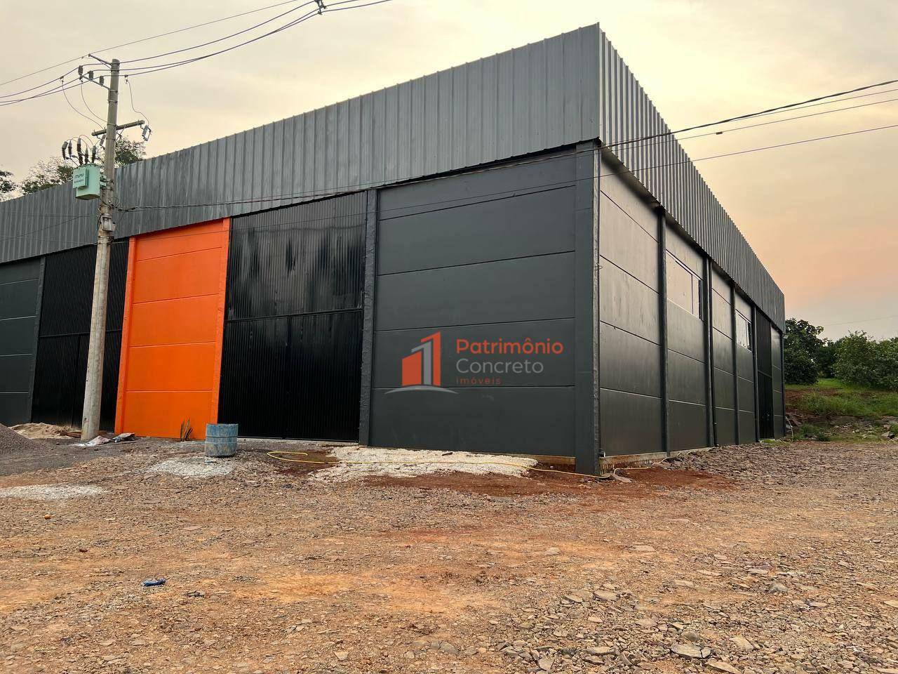 Depósito-Galpão-Armazém para alugar, 748m² - Foto 2