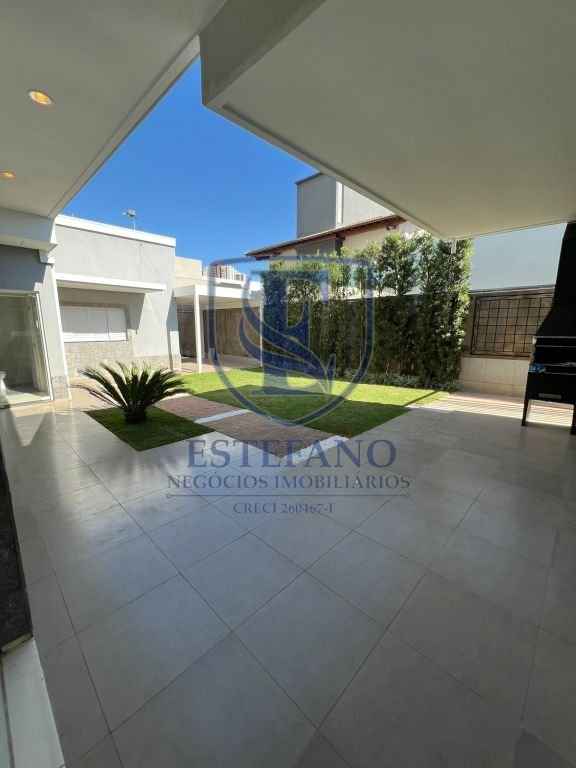 Casa para alugar com 2 quartos, 570m² - Foto 9