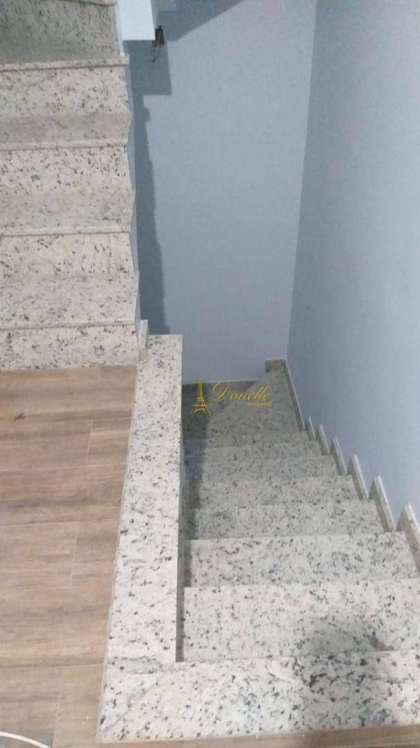 Sobrado à venda com 3 quartos, 200m² - Foto 23