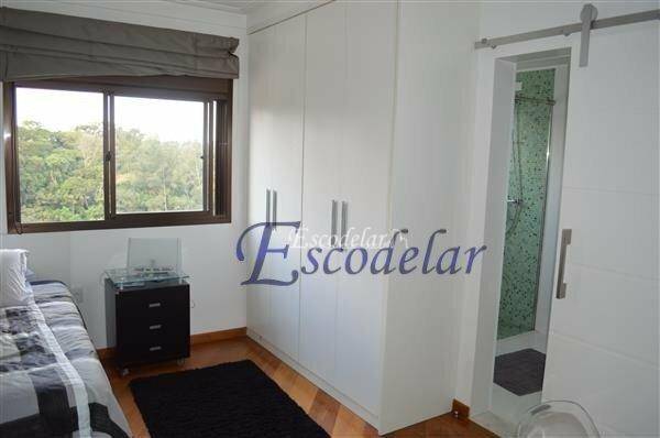 Apartamento à venda com 4 quartos, 270m² - Foto 3