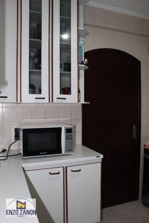 Apartamento à venda com 2 quartos, 62m² - Foto 14