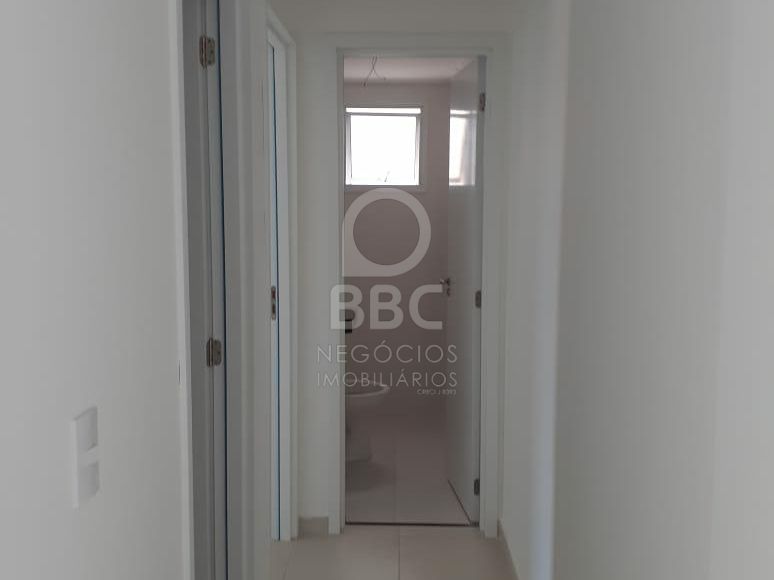 Apartamento à venda com 2 quartos, 72m² - Foto 5