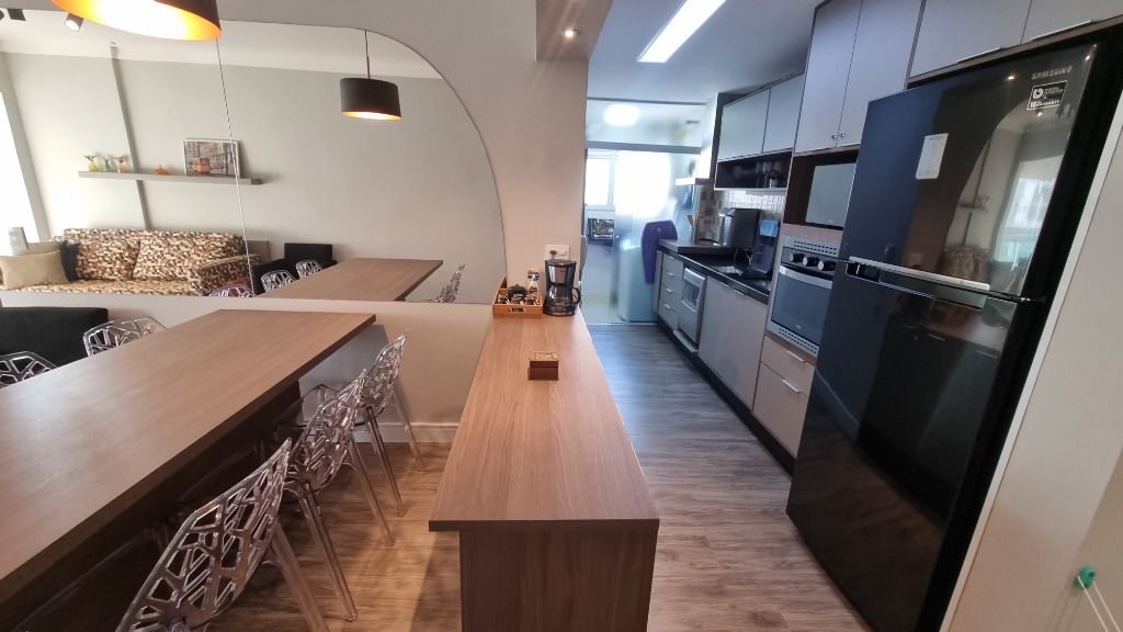 Apartamento à venda com 2 quartos, 77m² - Foto 18