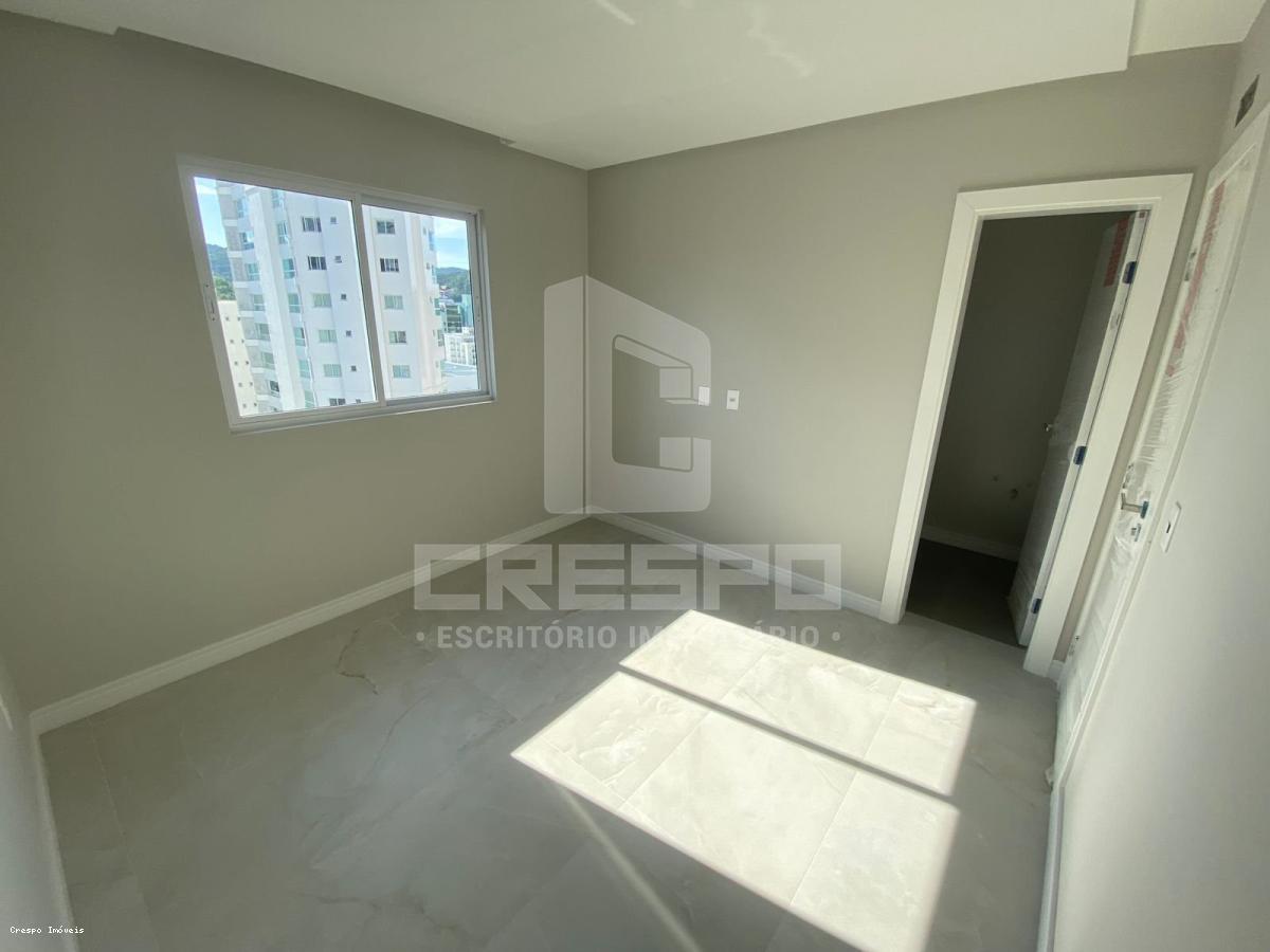 Apartamento à venda com 3 quartos, 130m² - Foto 36