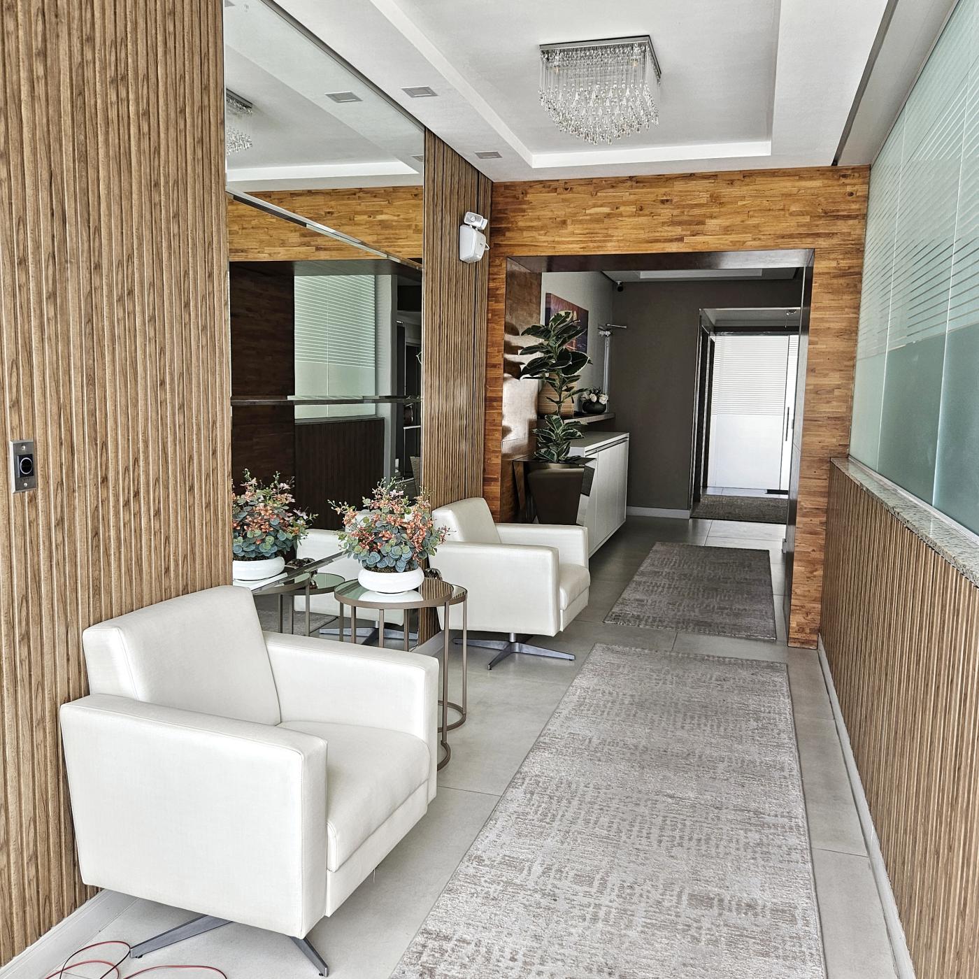 Apartamento à venda com 2 quartos, 68m² - Foto 2