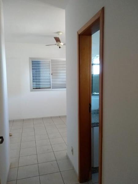 Apartamento para alugar com 3 quartos, 97m² - Foto 16