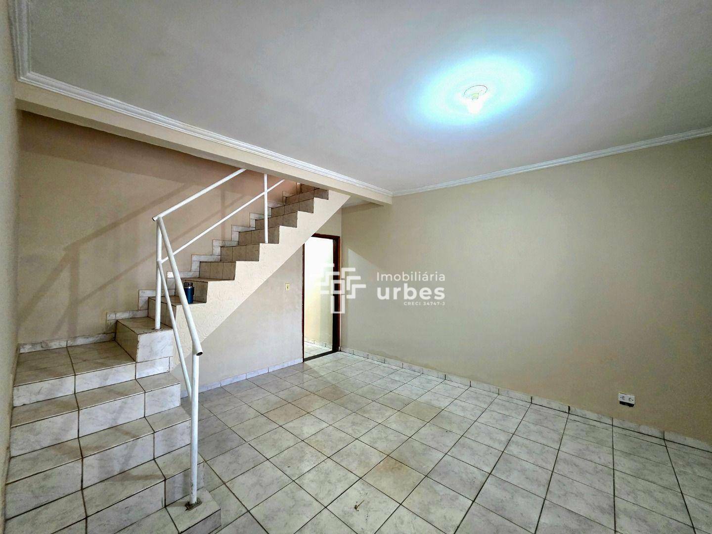 Casa à venda com 3 quartos, 184m² - Foto 5