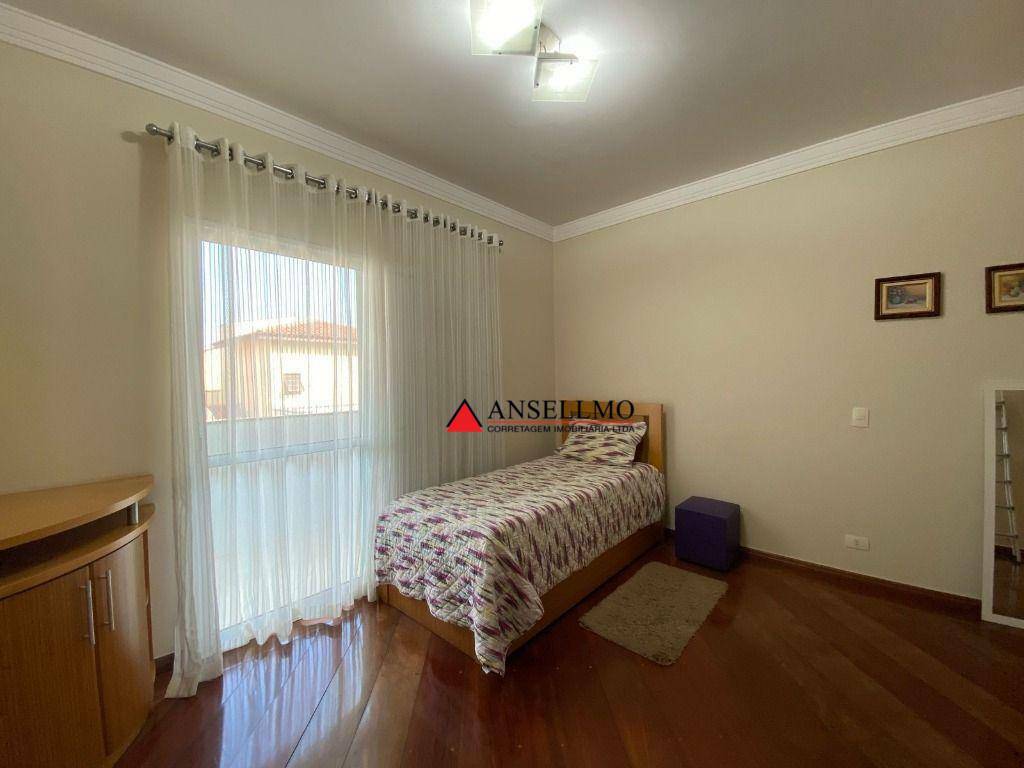 Sobrado à venda com 3 quartos, 297m² - Foto 27