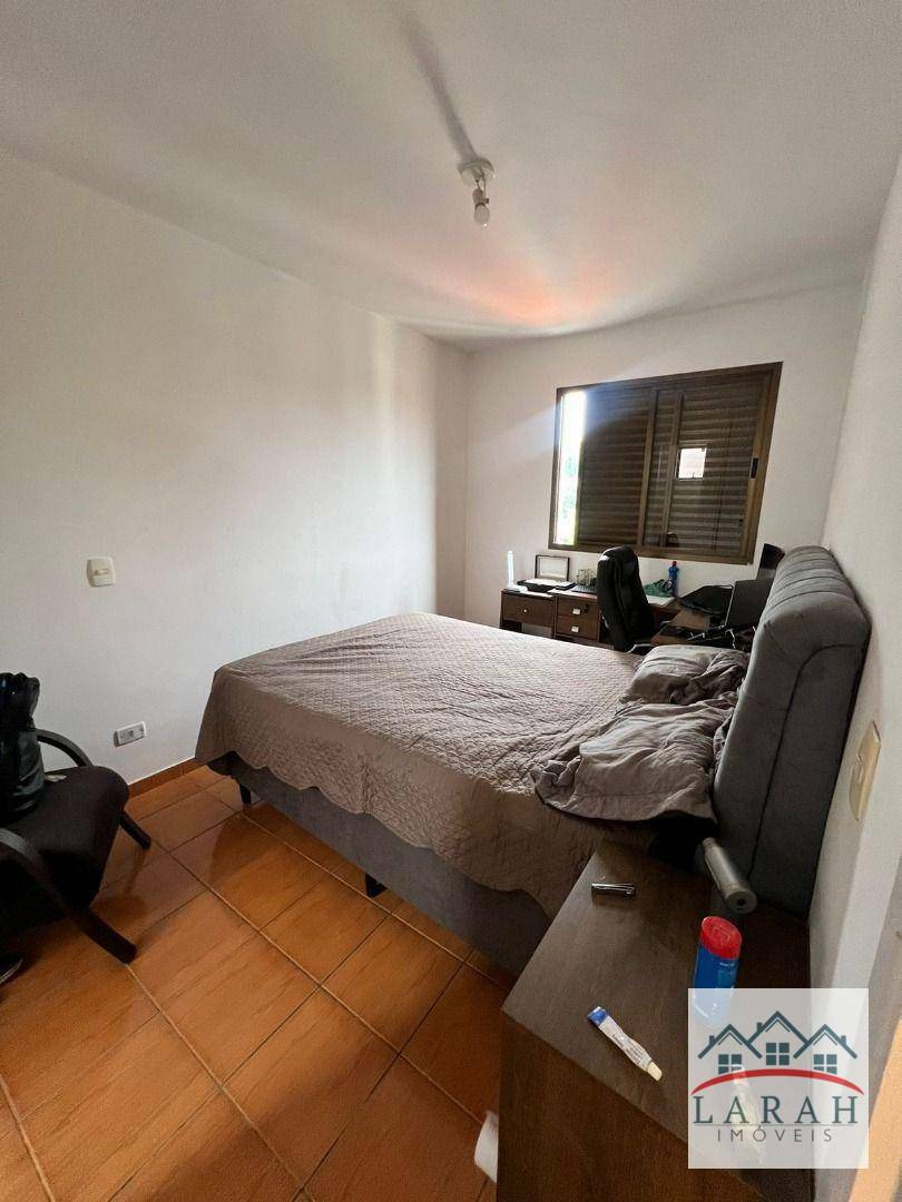 Apartamento à venda com 2 quartos, 58m² - Foto 4