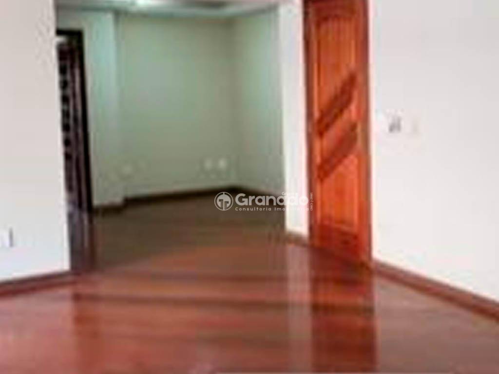 Apartamento à venda com 3 quartos, 125m² - Foto 4