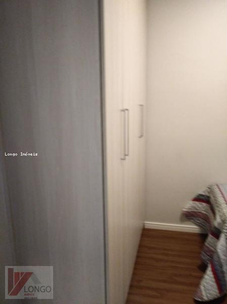 Apartamento à venda com 2 quartos, 77m² - Foto 19