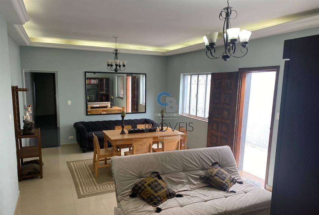 Casa à venda com 3 quartos, 190m² - Foto 1