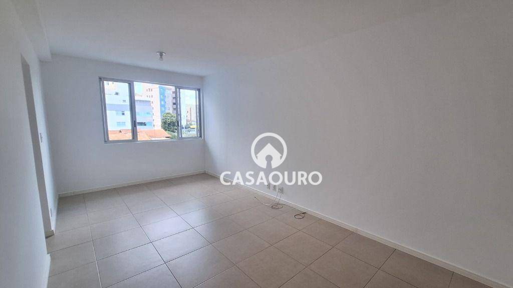 Apartamento à venda com 2 quartos, 68m² - Foto 1