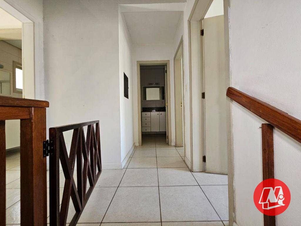 Sobrado à venda com 3 quartos, 100m² - Foto 11