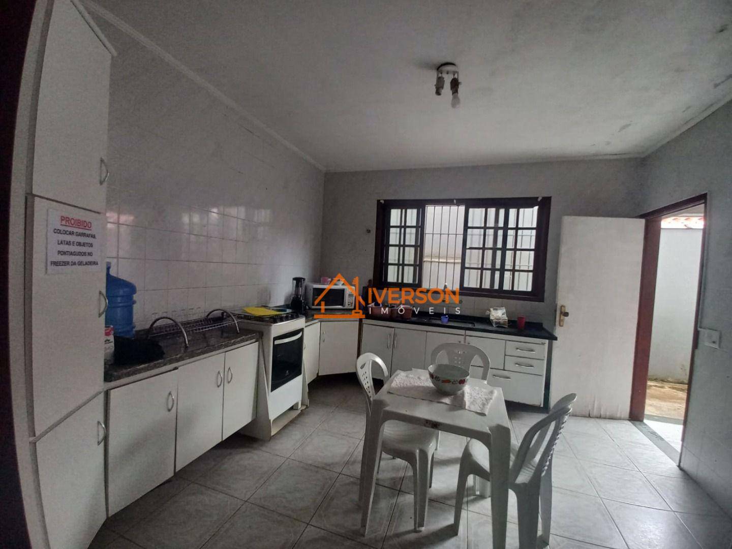 Sobrado à venda com 5 quartos, 300m² - Foto 6