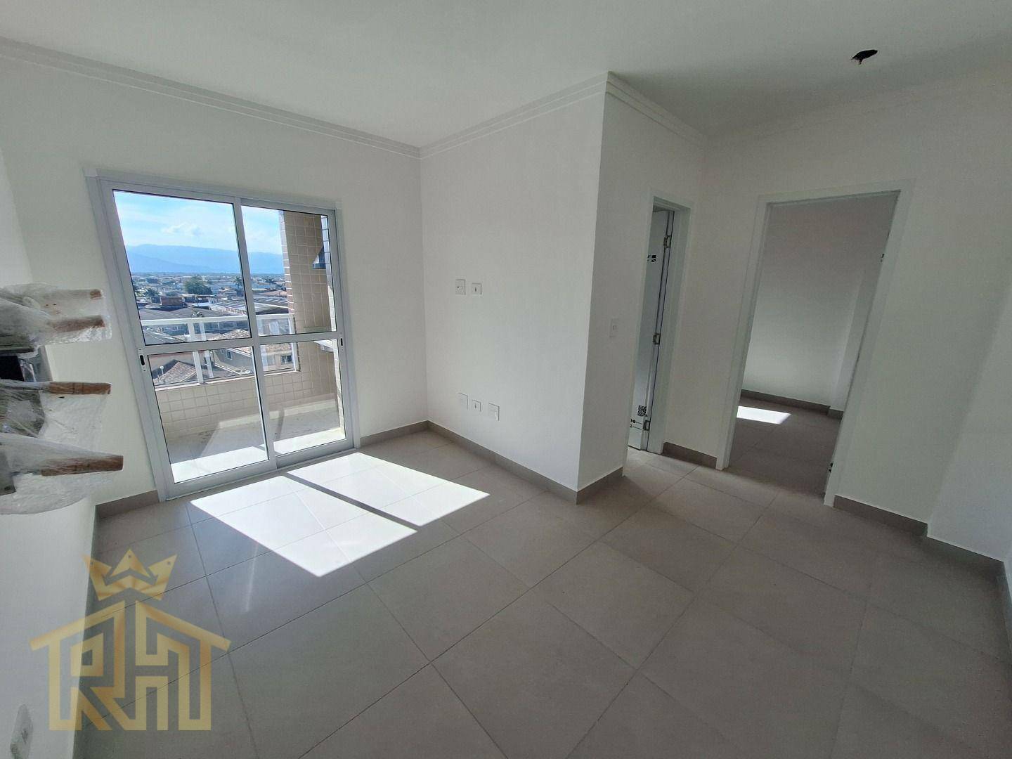 Apartamento à venda com 1 quarto, 42m² - Foto 2