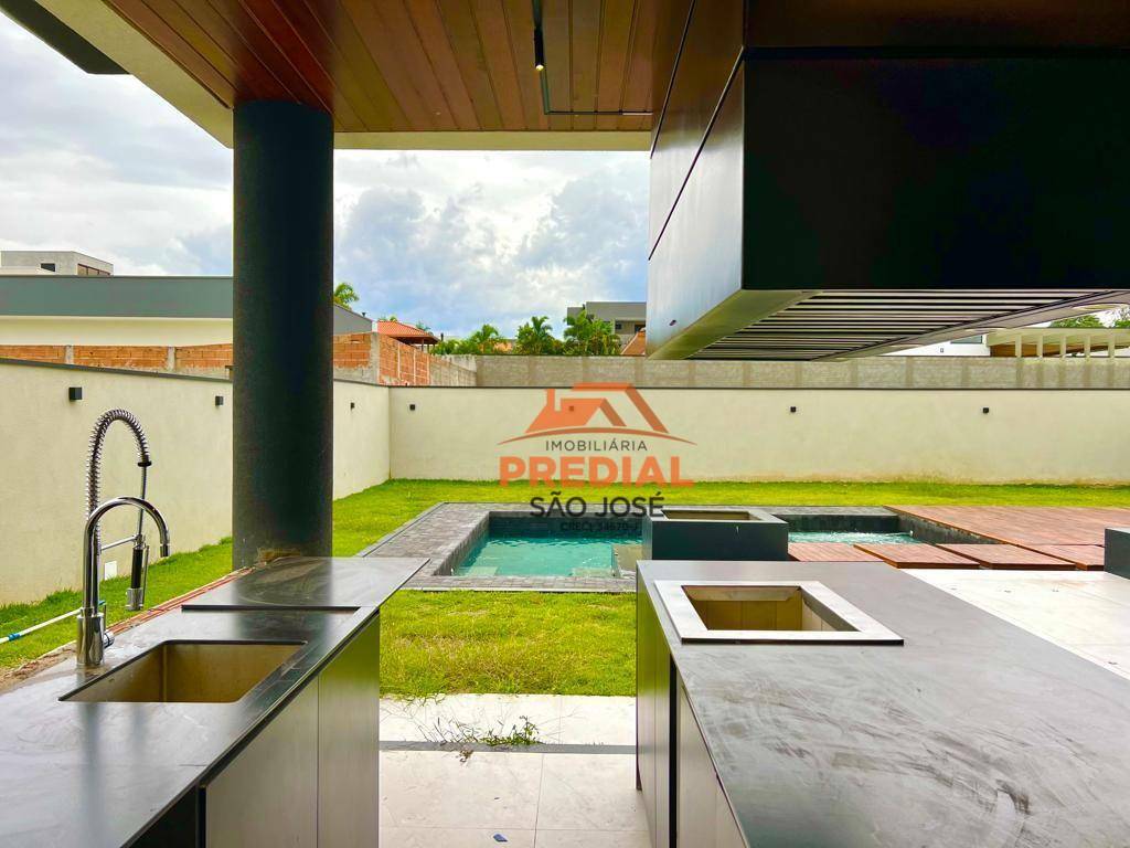 Casa de Condomínio à venda com 4 quartos, 460m² - Foto 5