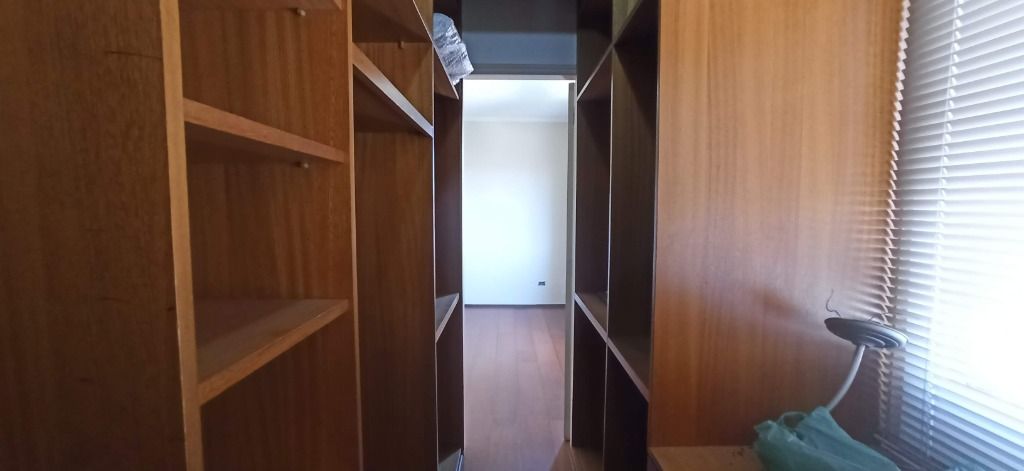 Apartamento para alugar com 3 quartos, 140m² - Foto 41