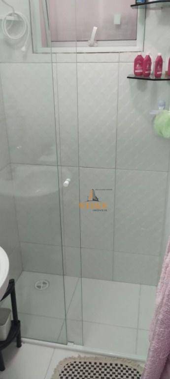 Sobrado à venda com 2 quartos, 220m² - Foto 8