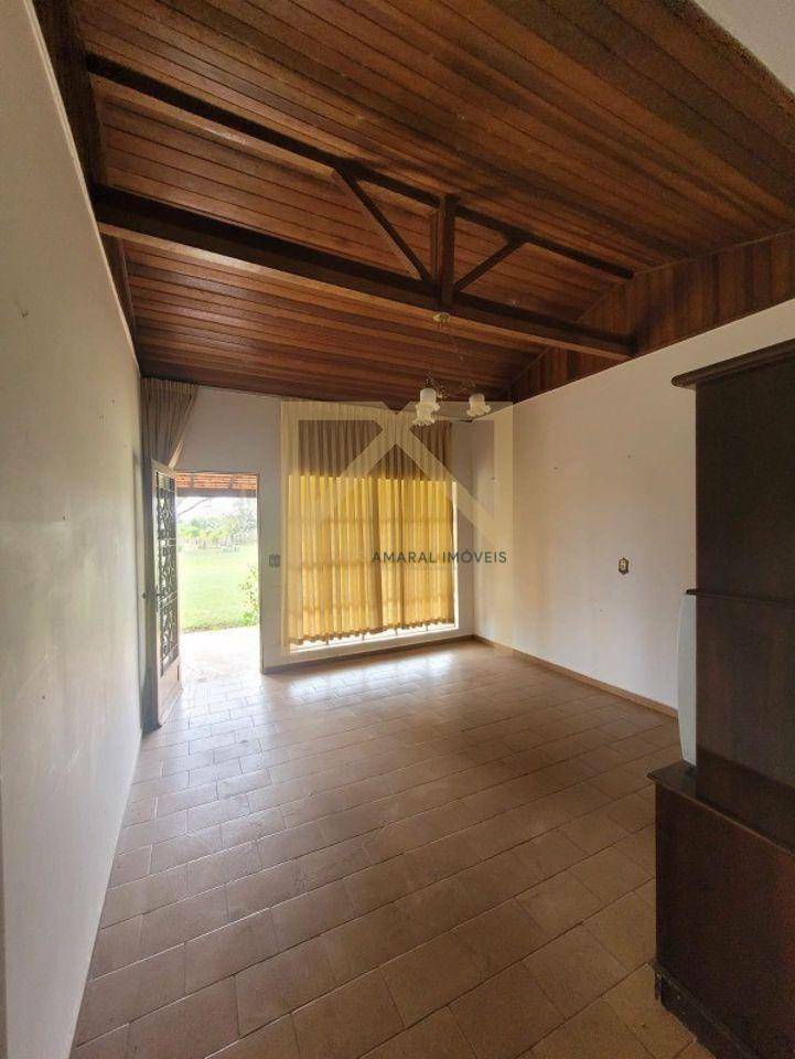 Sítio à venda com 5 quartos, 210m² - Foto 22